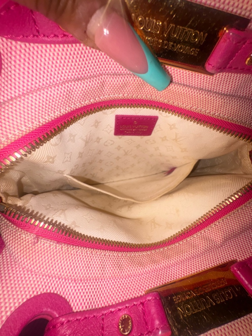 Authentic Louis Vuitton Pink Canvas Crossbody with Hot Pink Trim - Picture 5 of 8